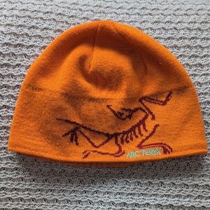 Arc'teryx Bright Orange Knit Beanie Vintage Bird Head Toque Fleece Lining